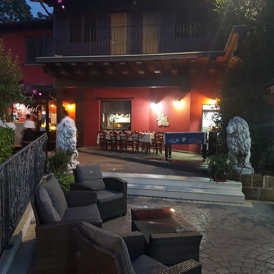 Hotel Il Dito E La Luna Ripa Teatina Eksteriør billede
